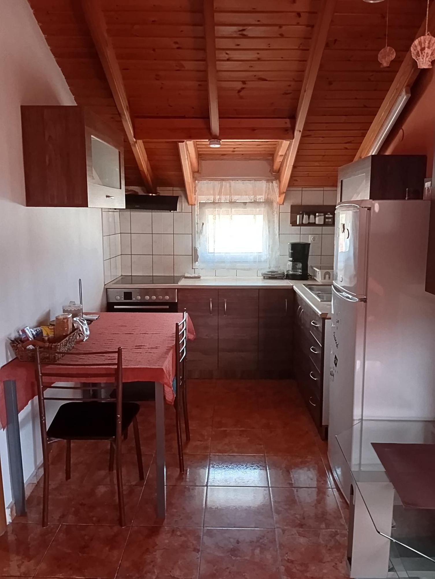Noufara Apartments Néa Meságkala 外观 照片