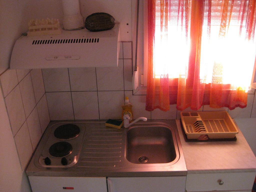 Noufara Apartments Néa Meságkala 外观 照片