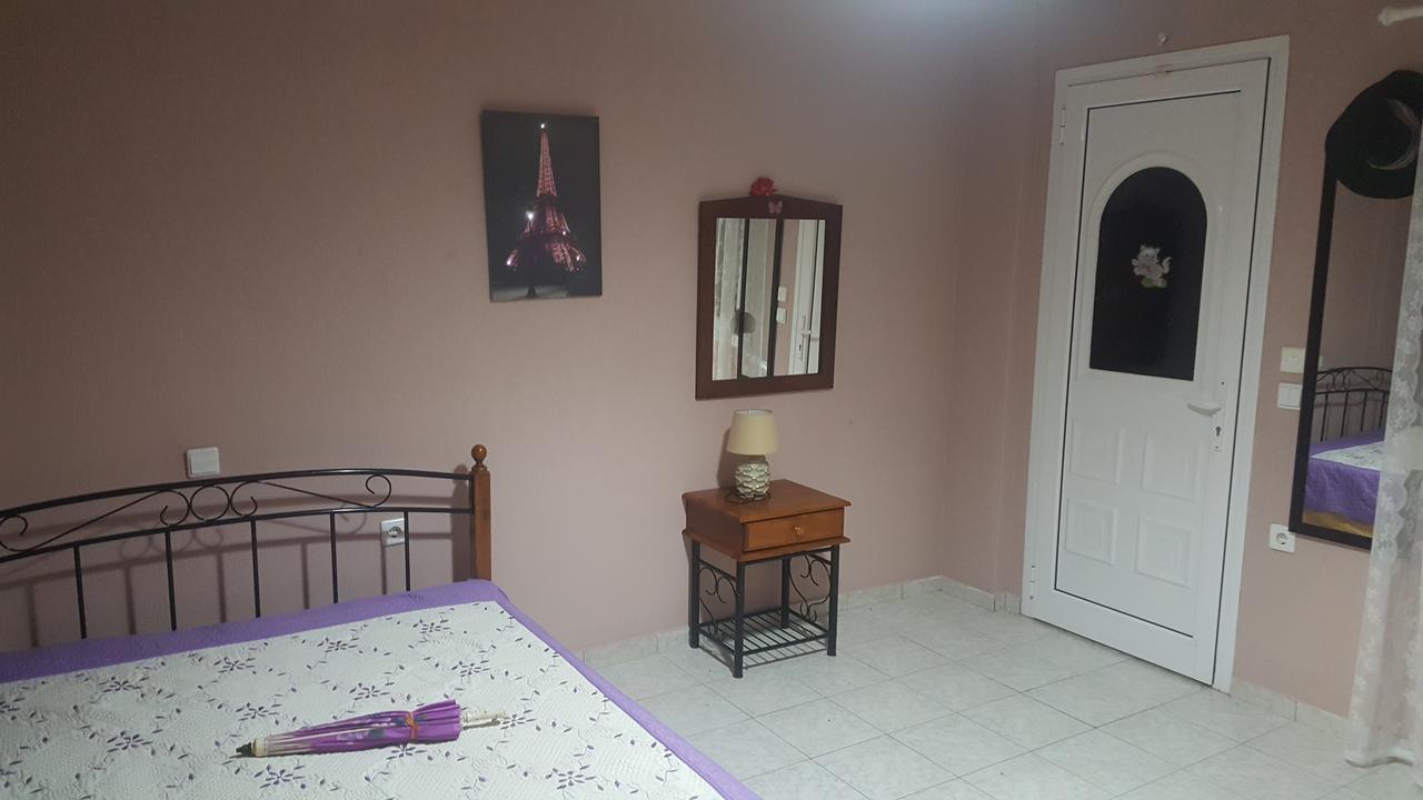 Noufara Apartments Néa Meságkala 外观 照片