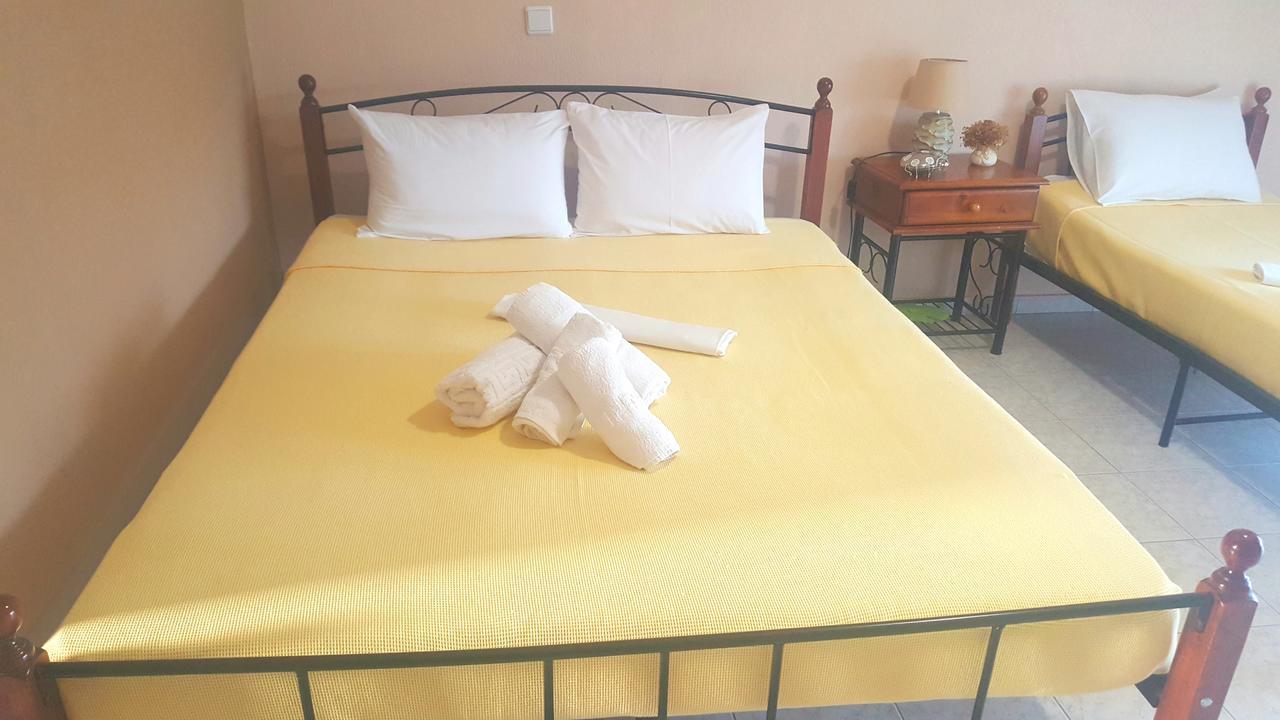 Noufara Apartments Néa Meságkala 外观 照片